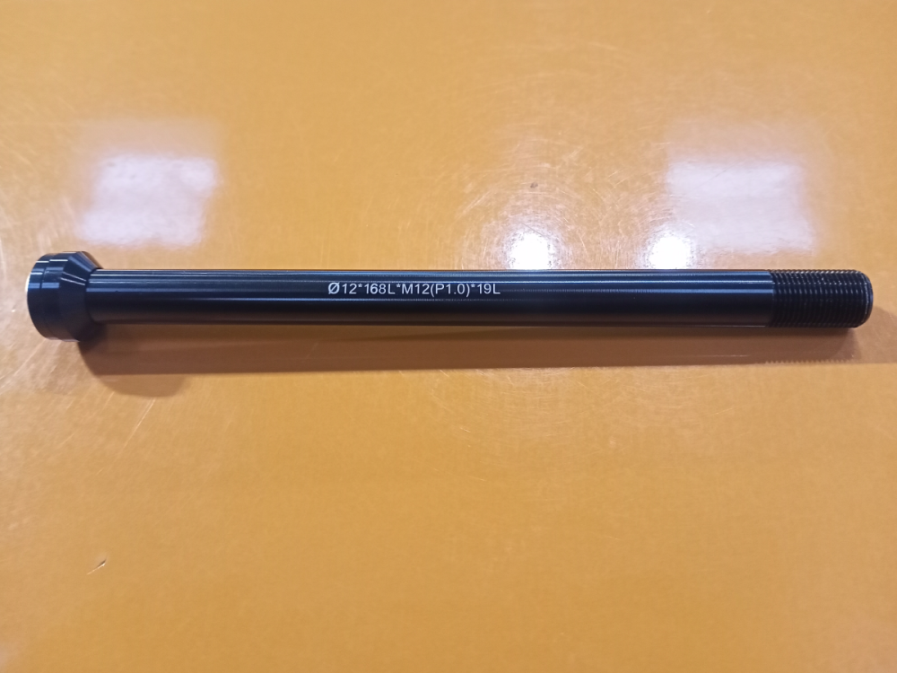 Spieß Fahrrad Steckachse VGEBY1 Ø12*168L*M12(P1.0)*19L